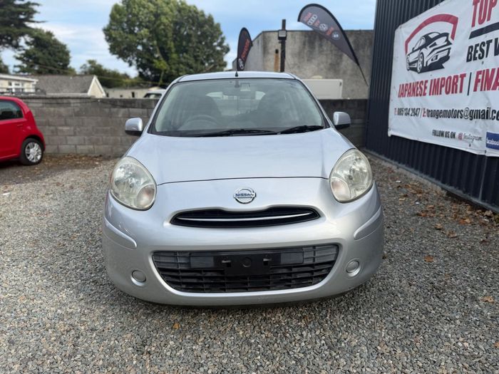 Nissan March 2013