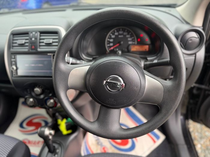 Nissan March 2018