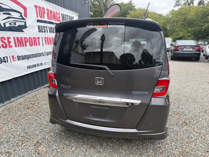 Honda Freed 2014