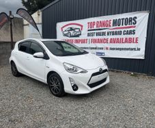 Toyota Aqua 2015