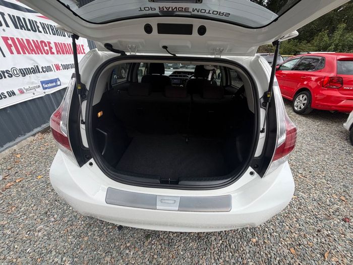 Toyota Aqua 2015
