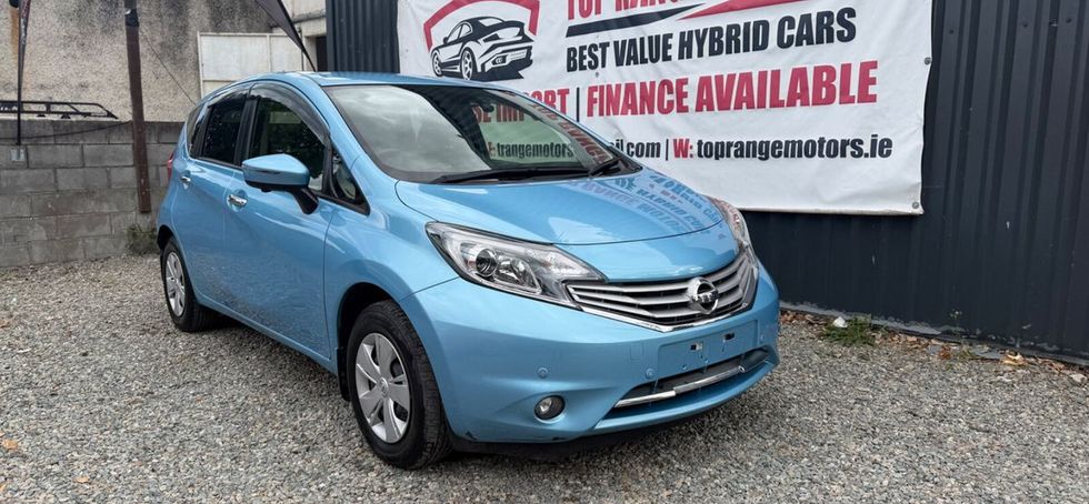 Nissan March 2016