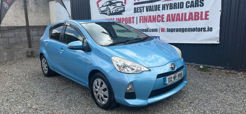 Toyota Aqua 2013