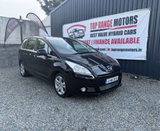 Peugeot 5008 2012