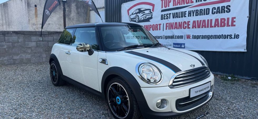 MINI Cooper 2013
