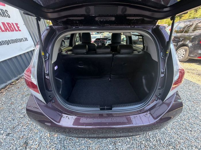 Toyota Aqua 2015