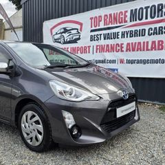 Toyota Aqua 2015