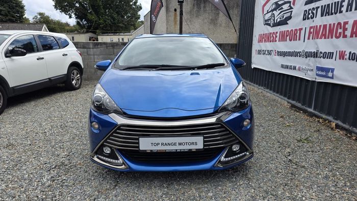 Toyota Aqua 2015