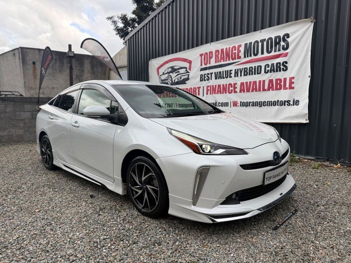 Toyota Prius 2021