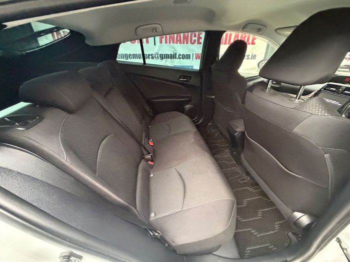 Toyota Prius 2021