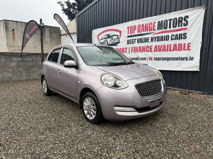 Nissan March 2015