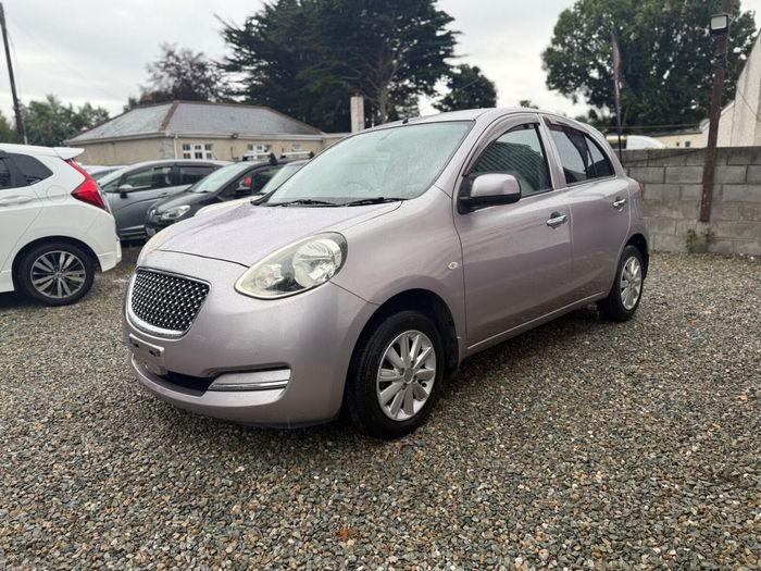 Nissan March 2015
