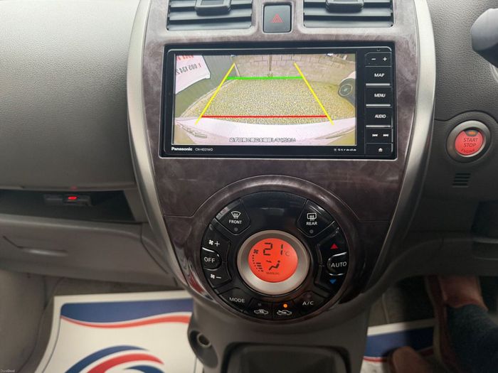 Nissan March 2015