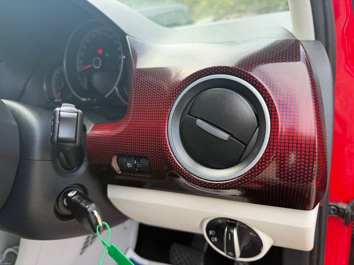 Volkswagen Up! 2017
