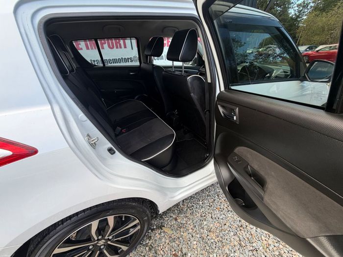 Suzuki Swift 2015