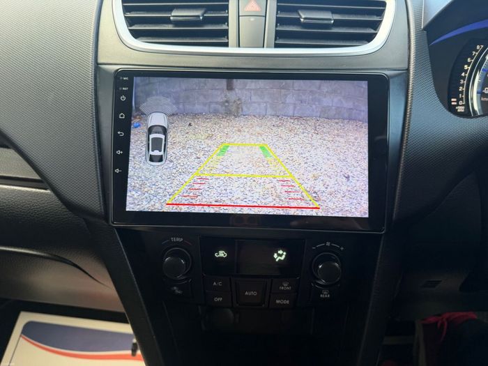 Suzuki Swift 2015