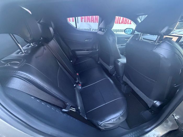 Toyota C-HR 2019