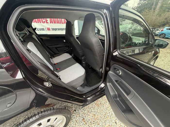 Volkswagen Up! 2013