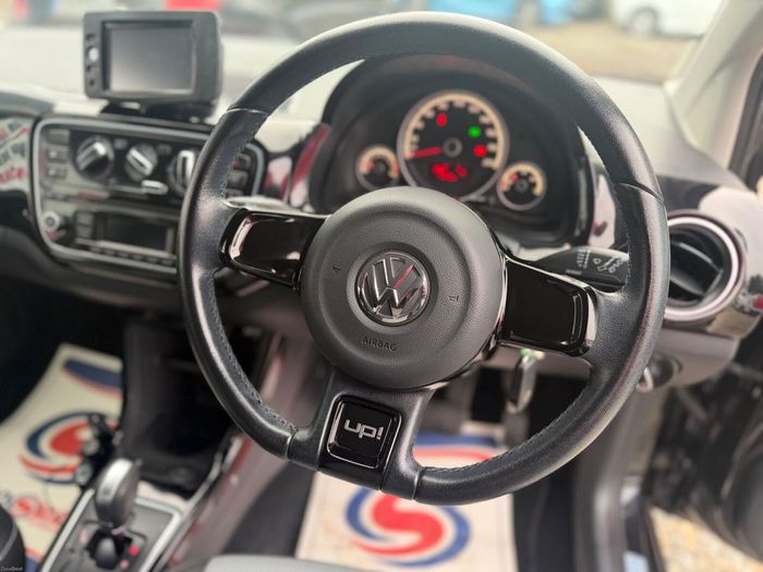 Volkswagen Up! 2013
