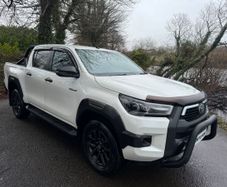 Toyota HiLux 2021