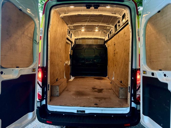 Ford Transit 2022