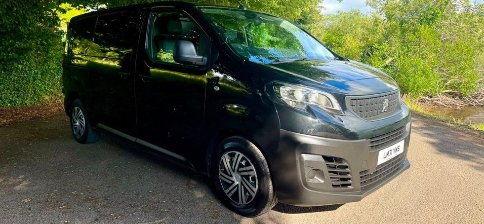 Peugeot Expert 2021
