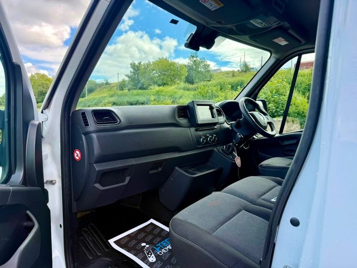 Renault Master 2020