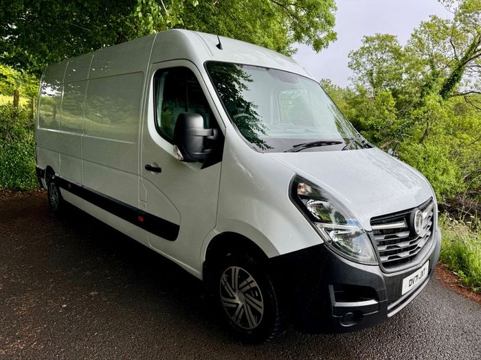 Vauxhall Movano 2021