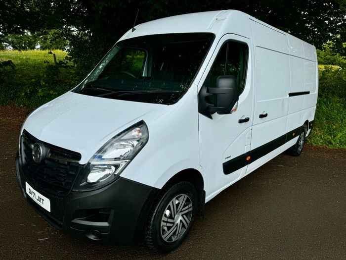 Vauxhall Movano 2021