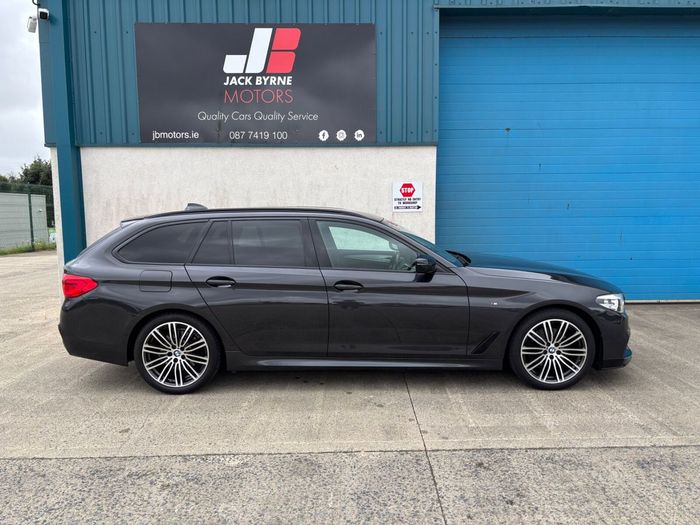 BMW 5 Series 2019