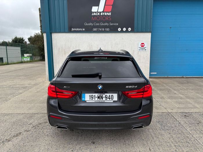 BMW 5 Series 2019