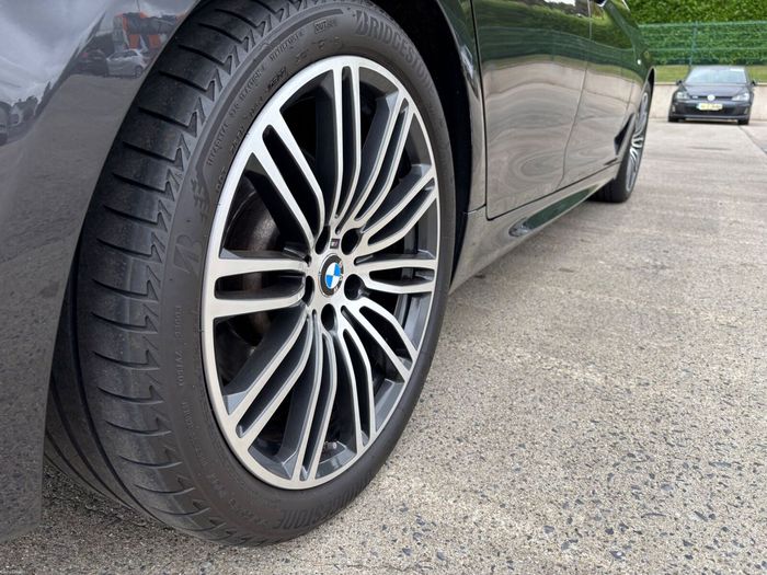 BMW 5 Series 2019
