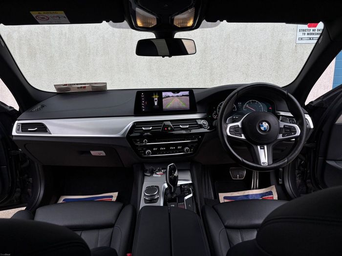 BMW 5 Series 2019