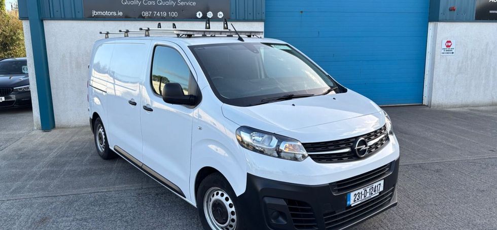Opel Vivaro 2023