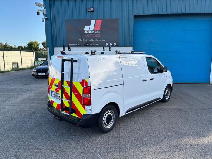 Opel Vivaro 2023