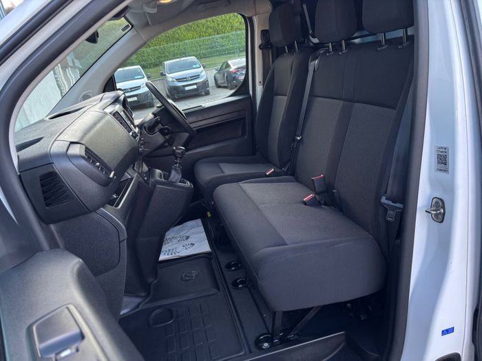 Opel Vivaro 2023