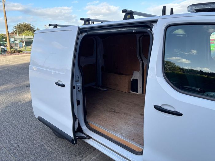 Opel Vivaro 2023