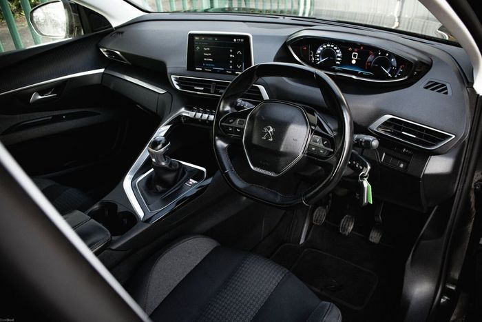 Peugeot 5008 2018