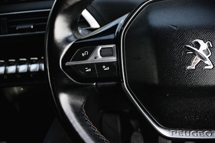 Peugeot 5008 2018
