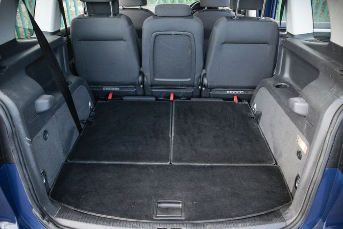 Volkswagen Touran 2011