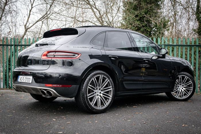 Porsche Macan 2014