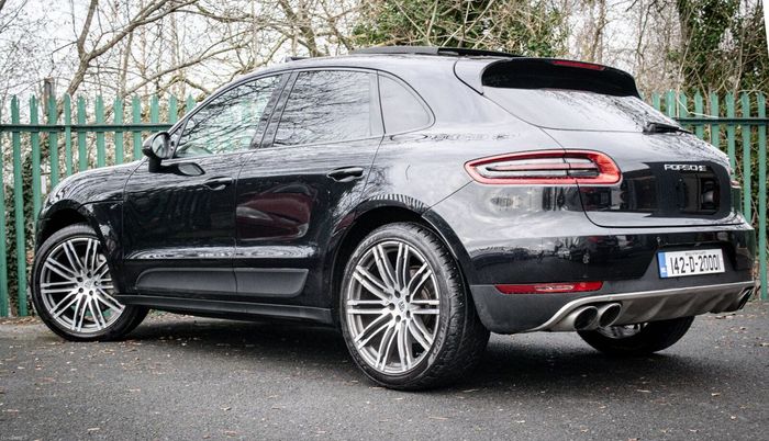 Porsche Macan 2014