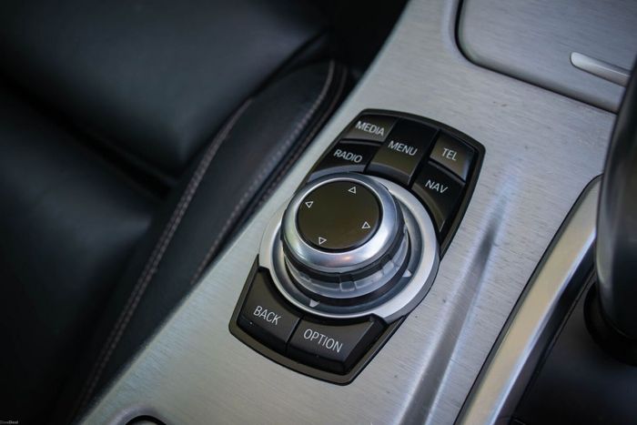 BMW 5 Series 2016