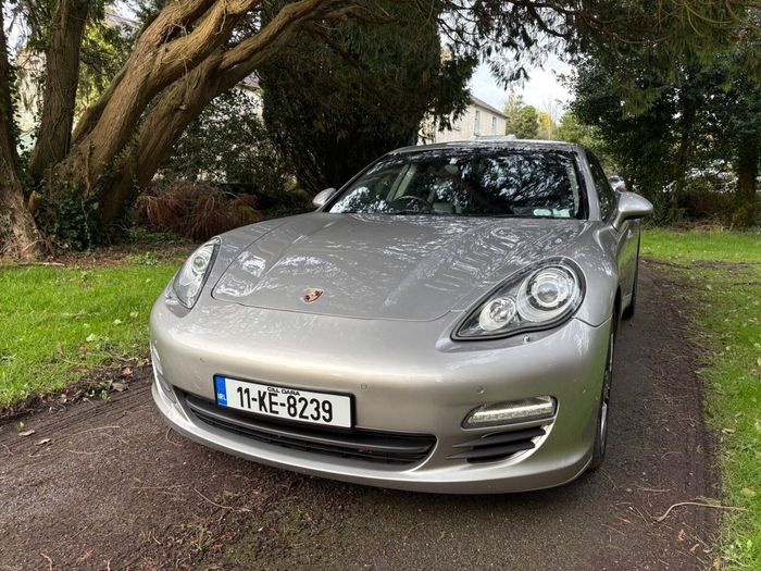 Porsche Panamera 2011