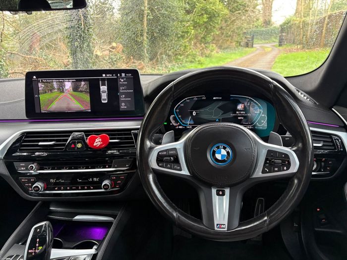 BMW 5 Series 2022