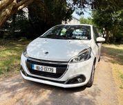 Peugeot 208 2016