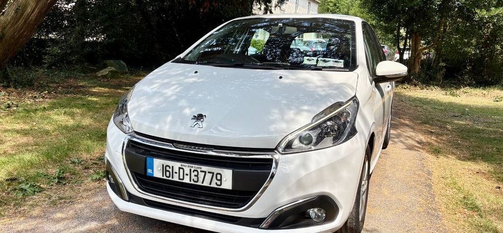 Peugeot 208 2016