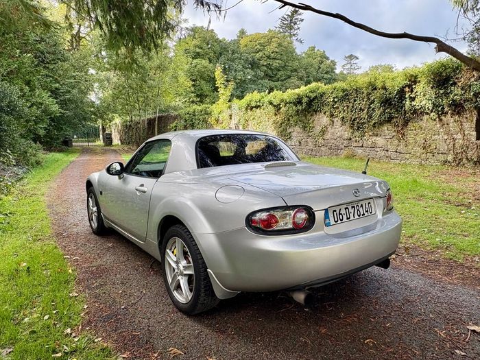 Mazda MX-5 2006