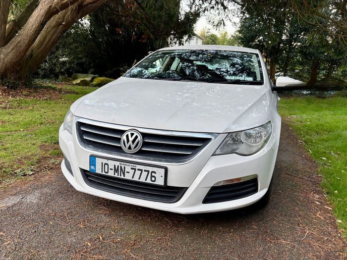 Volkswagen Passat 2010