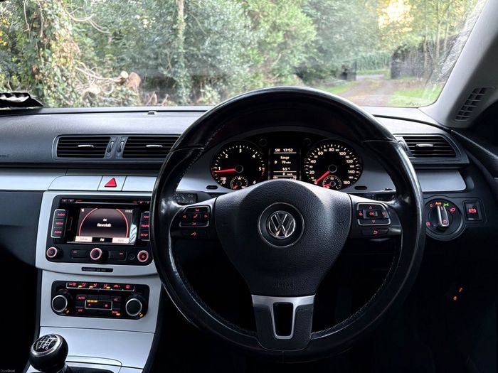 Volkswagen Passat 2010